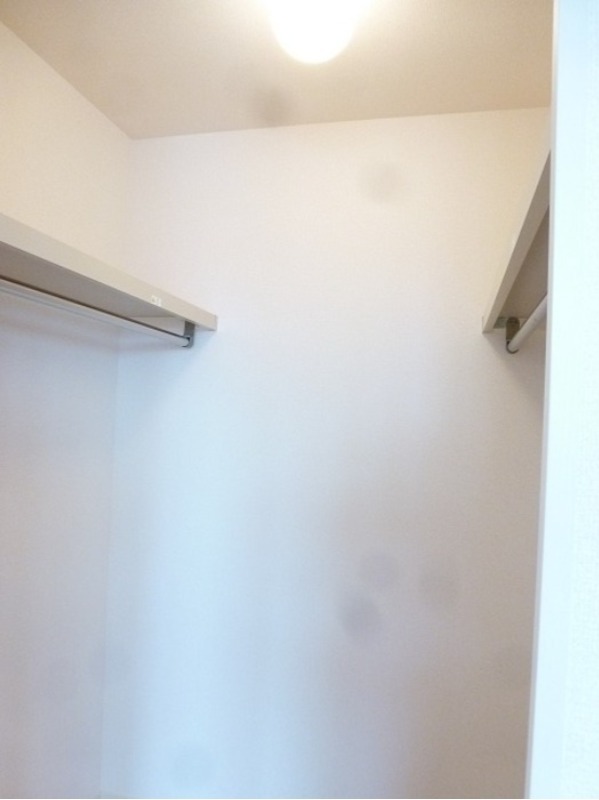 収納　図面と現状に相違がある場合には現状を優先