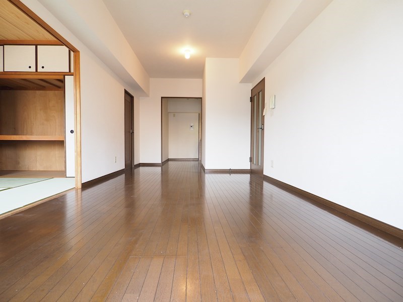 居室・リビング　リビング。広いです