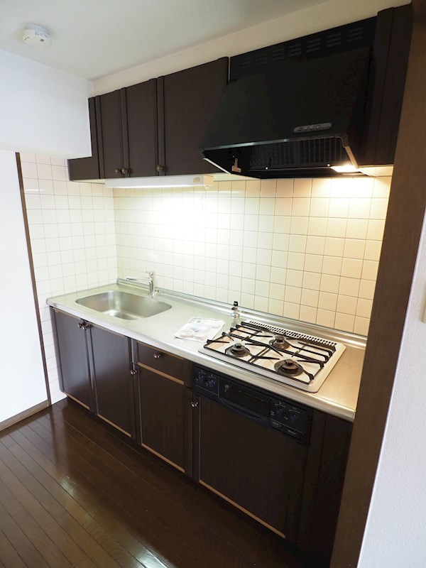 キッチン　システムキッチン。料理が捗ります