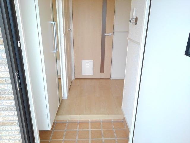 玄関　きれいな玄関です