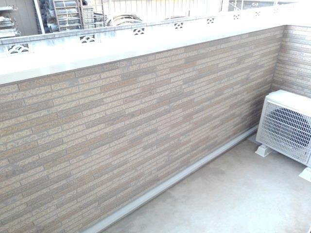 バルコニー　陽当たり良好なバルコニーです