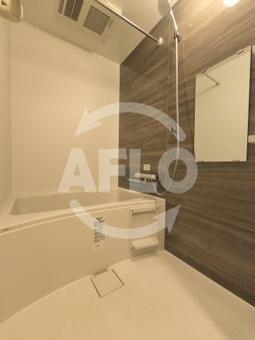 バス・シャワールーム　ジオエント福島野田レジデンス　浴室