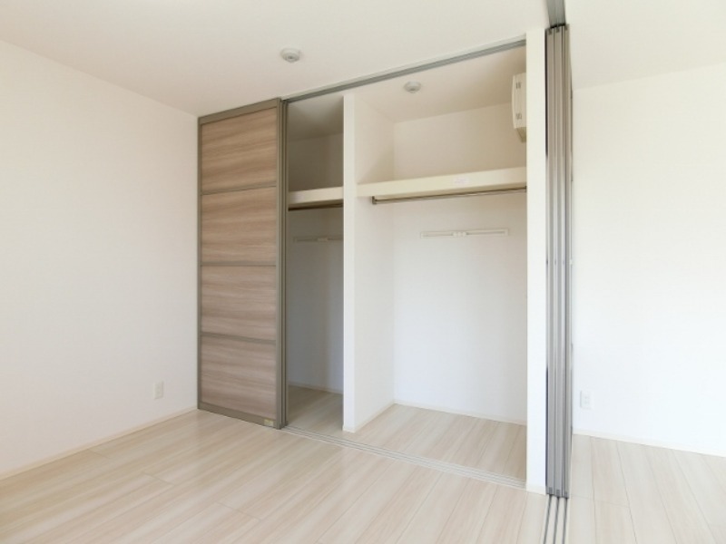 収納　図面と現状に相違がある場合には現状を優先