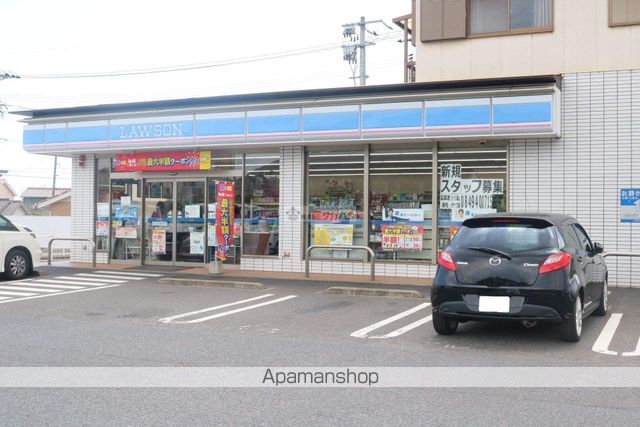 コンビニ　ローソン（コンビニ）まで756m