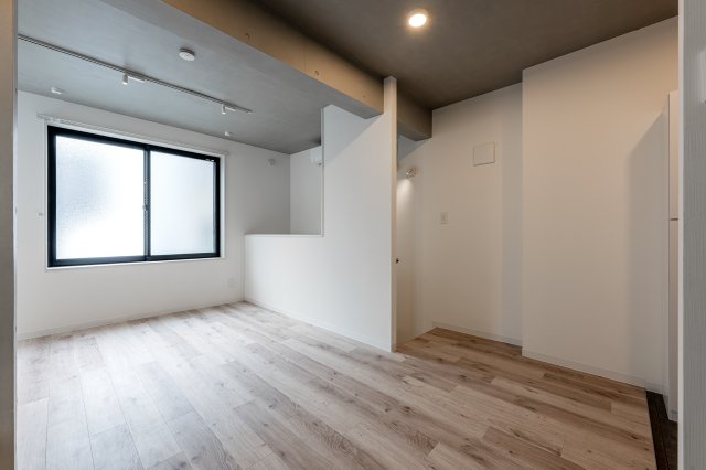 居室・リビング　※別部屋参考写真