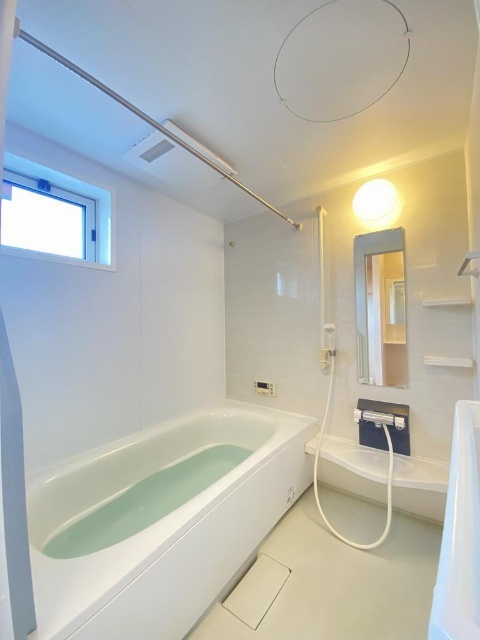 バス・シャワールーム　同物件別室のイメージ画像となります