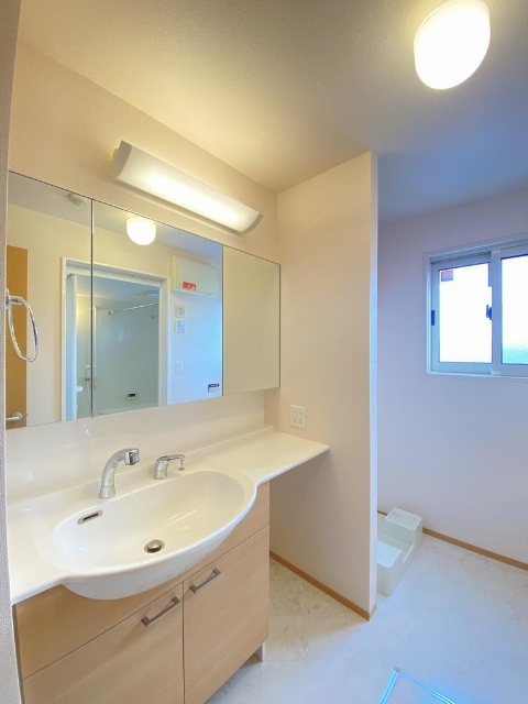 洗面設備　同物件別室のイメージ画像となります