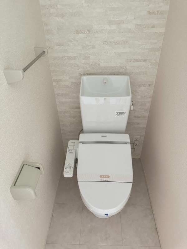 トイレ　図面と現状に相違がある場合には現状を優先