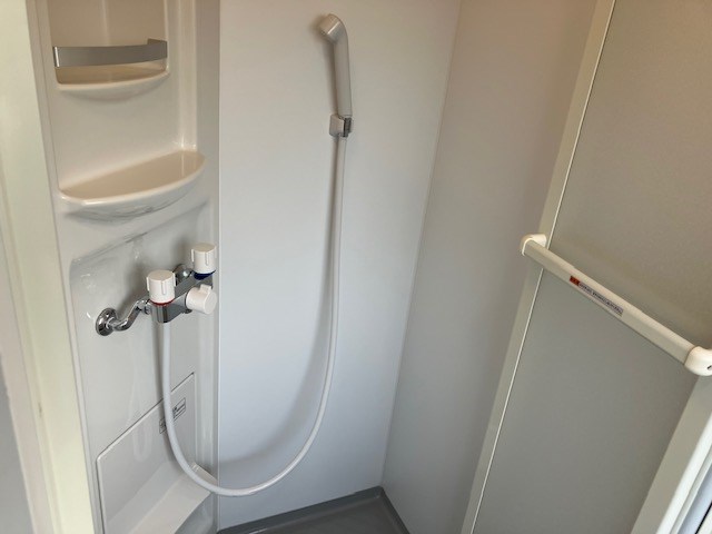 バス・シャワールーム　シャワールーム