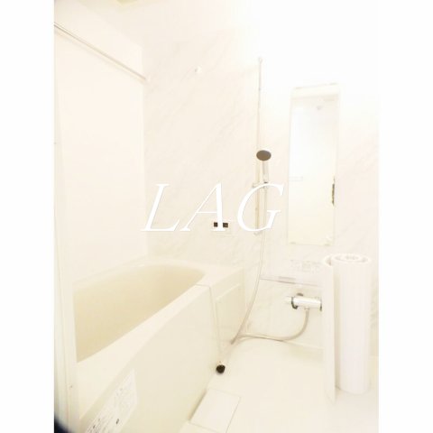 バス・シャワールーム　お風呂です。