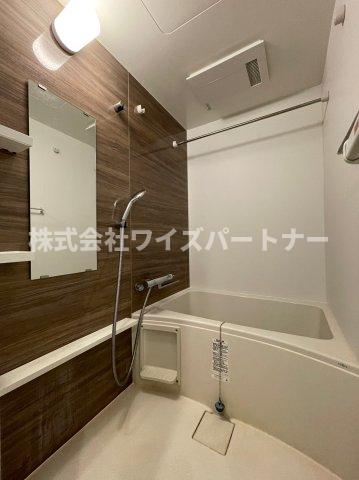 バス・シャワールーム　※同型タイプの為、現状優先