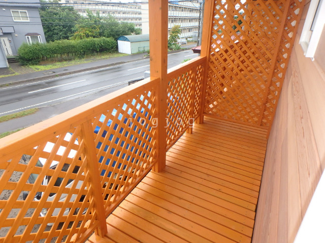 バルコニー　バルコニー