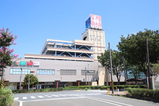 スーパー　東急ストア　湘南とうきゅう（スーパー）まで750m