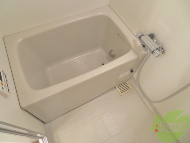 バス・シャワールーム　疲れた時はゆっくり湯船につかってみてはいかがでしょうか。