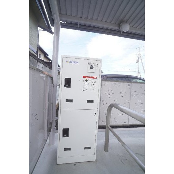 その他　宅配ボックスあり