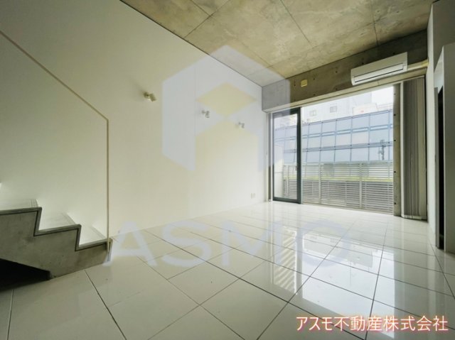 玄関　※同物件　別間取り　参考写真