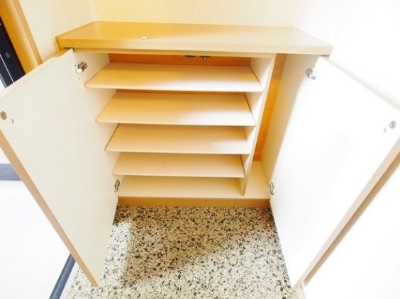 収納　シューズボックス