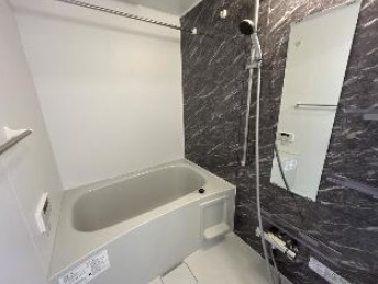 バス・シャワールーム　同メーカー施工例