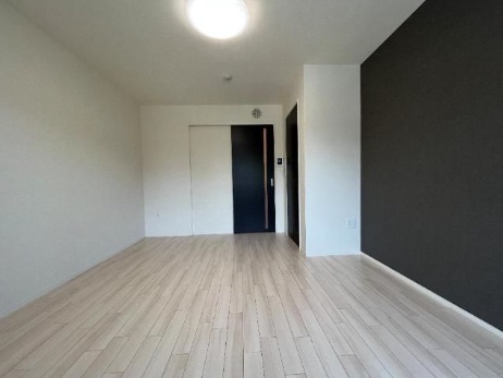 居室・リビング　同メーカー施工例