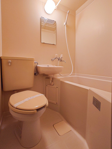 バス・シャワールーム　バスルーム