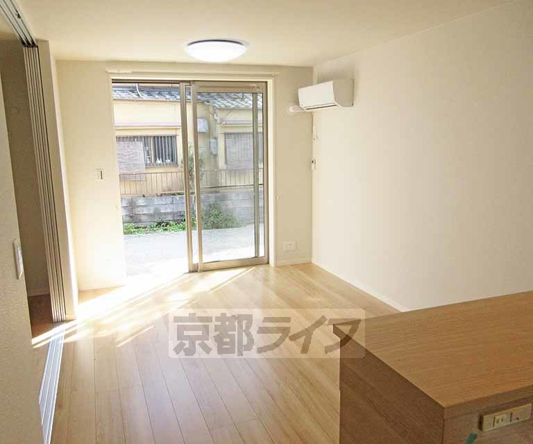 居室・リビング　広いお部屋です・