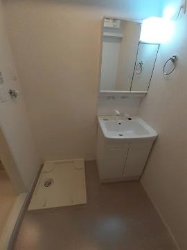 洗面設備　洗髪洗面化粧台