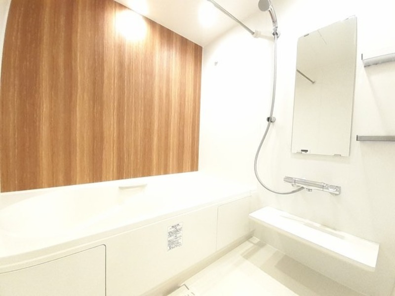 バス・シャワールーム　図面と現状に相違がある場合には現状を優先