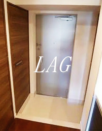 玄関　玄関です。