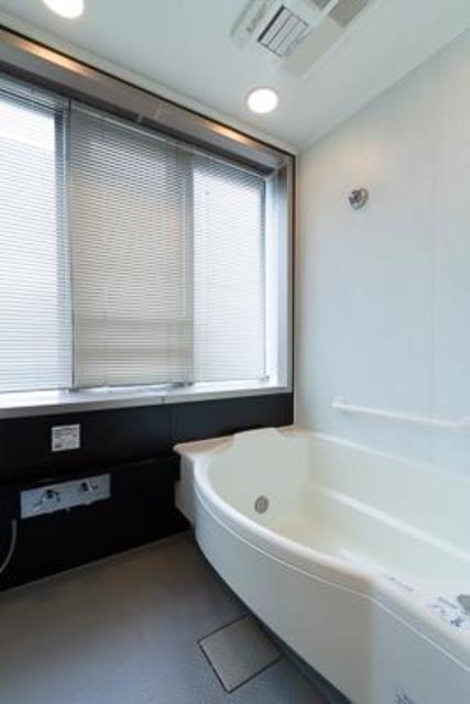 バス・シャワールーム　※写真は同タイプ住戸です。