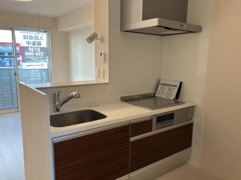 キッチン　キッチン（イメージ）