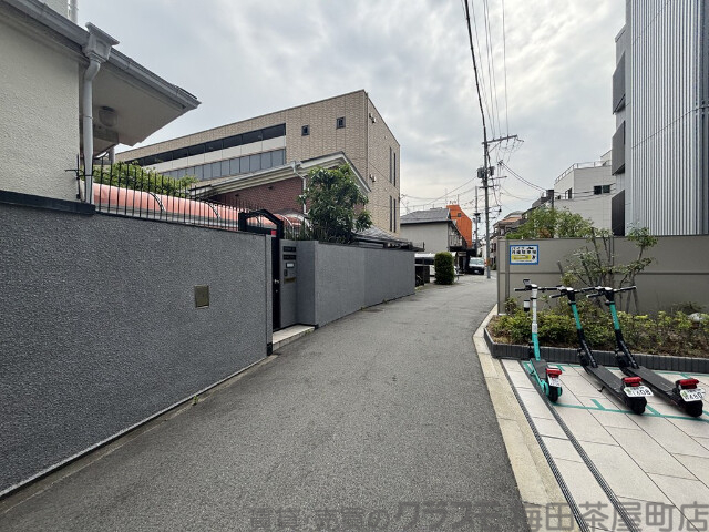 その他　周辺道路（その他）まで10m