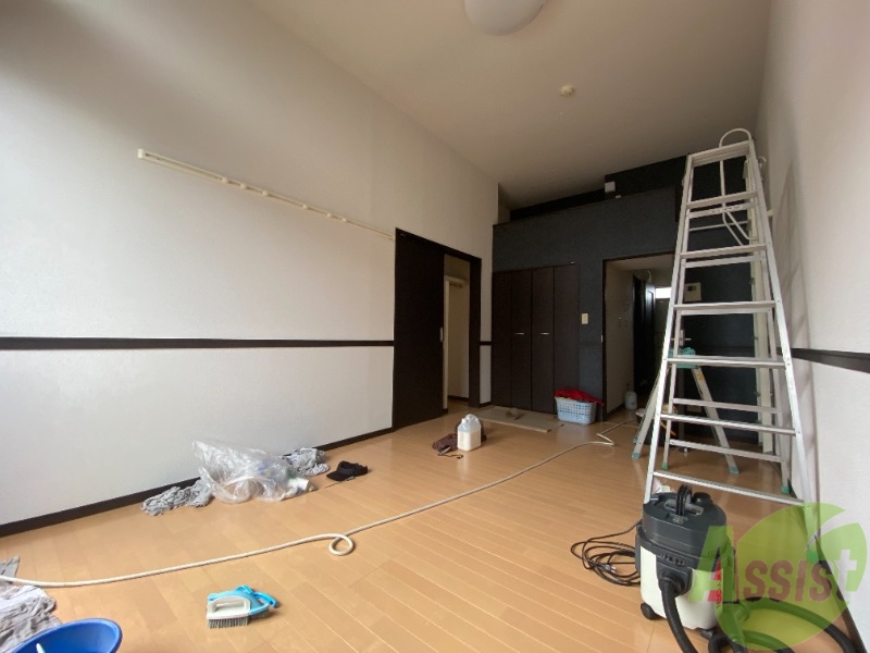 居室・リビング　９帖の広々としたリビング。陽当たりも良好です。