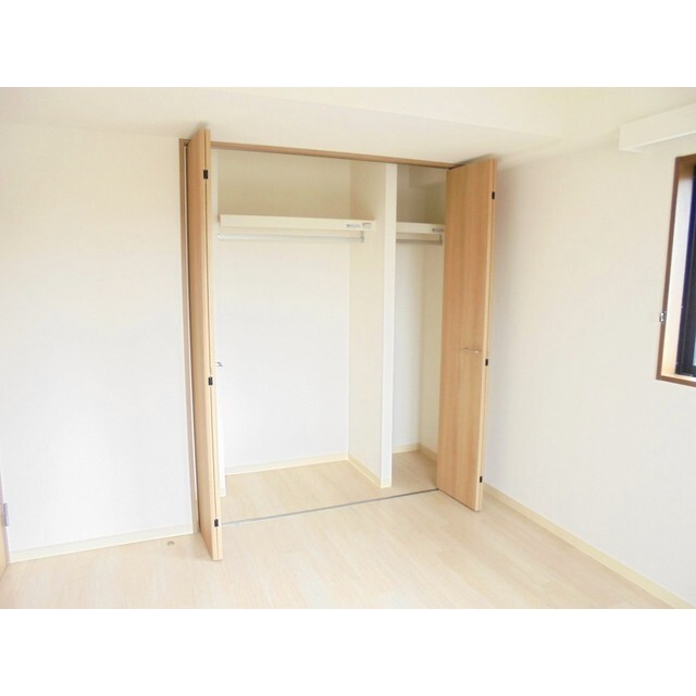 収納　洋室６．７帖・クローゼット