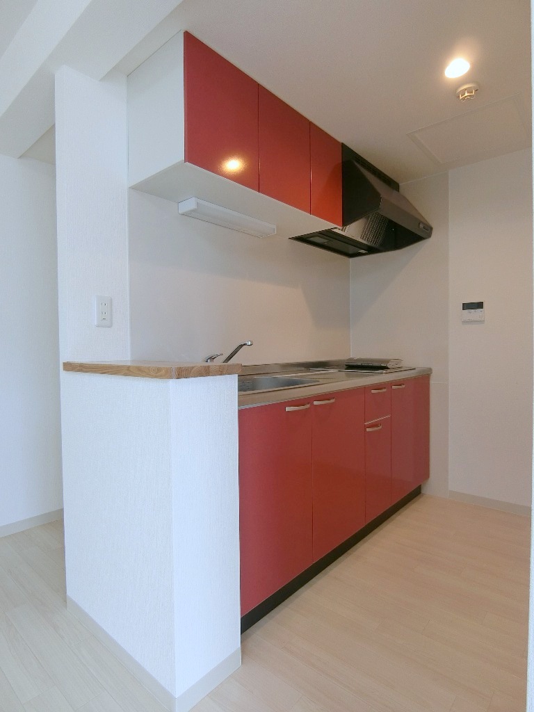 キッチン　独立IHクッキングヒーターです！