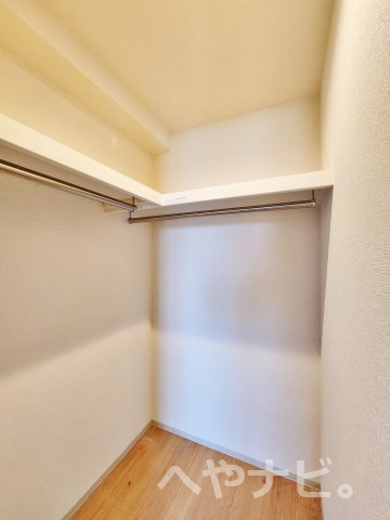 収納　★たっぷり収納のウォークインクローゼット