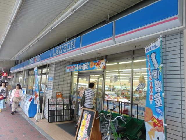 コンビニ　ローソン（コンビニ）まで179m