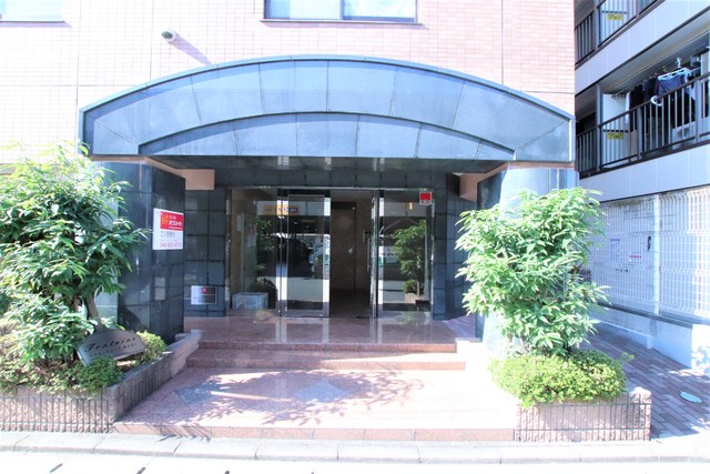 エントランス　エントランス