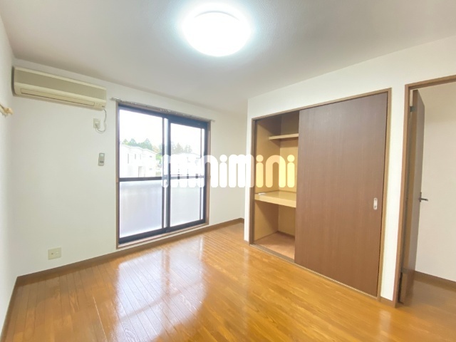 その他部屋・スペース　２階洋室です。エアコンは残置物です。