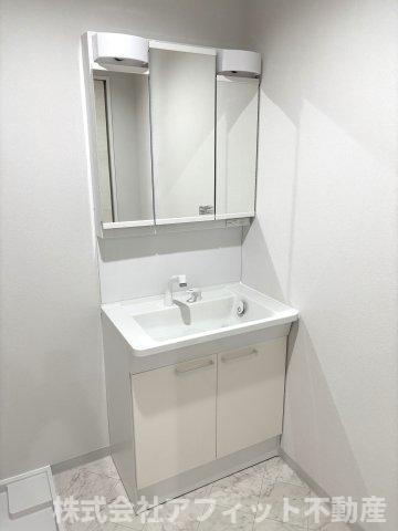 洗面設備　洗髪洗面化粧台