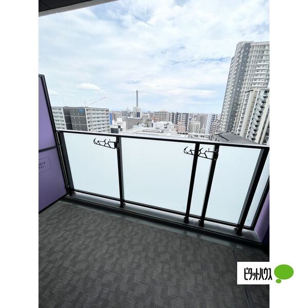 バルコニー　同物件別部屋