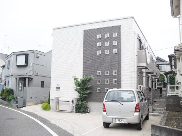 建物外観　★日当たり住環境良好★