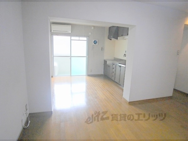 居室・リビング　居室