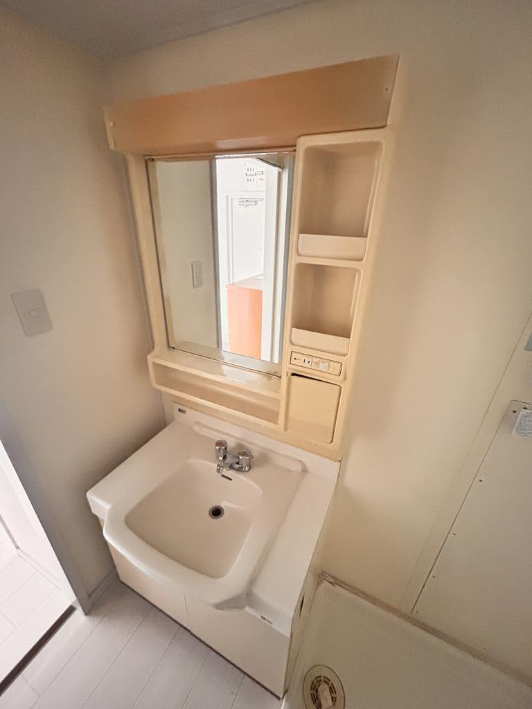 洗面設備　ビレッジハウスの同一物件・同一タイプの間取りの写真です