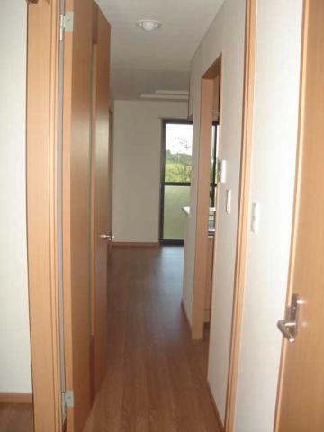 玄関　玄関よりLD