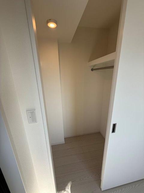 収納　ウォークインクローゼット