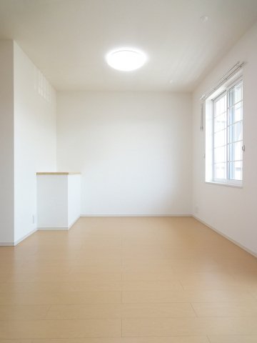 居室・リビング　使いやすい居間です