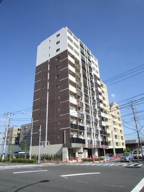 建物外観　更新料無しの鉄筋マンション。