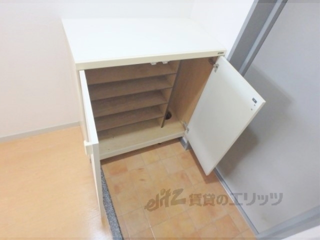 収納　下駄箱