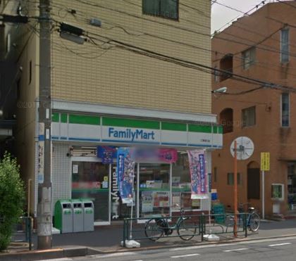 コンビニ　ファミリーマート 江東境川店（コンビニ）まで542m