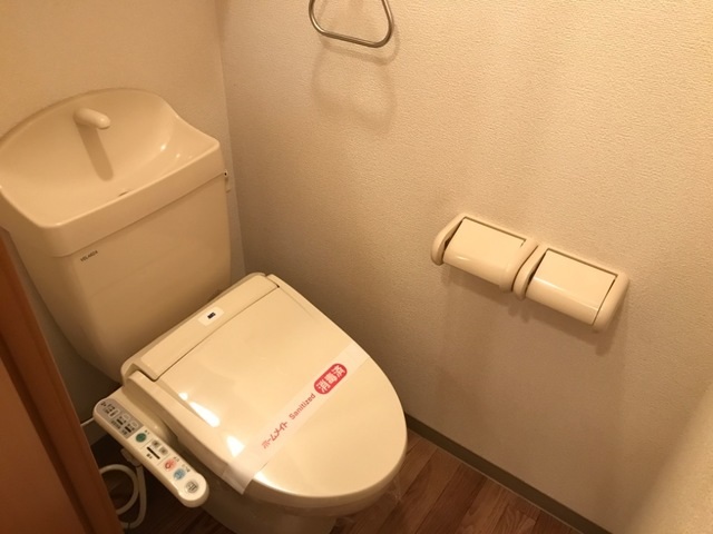 トイレ　同型タイプ